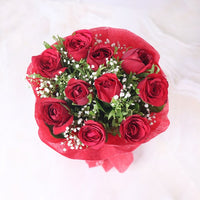 Red Love - 10 Red Roses Bouquet