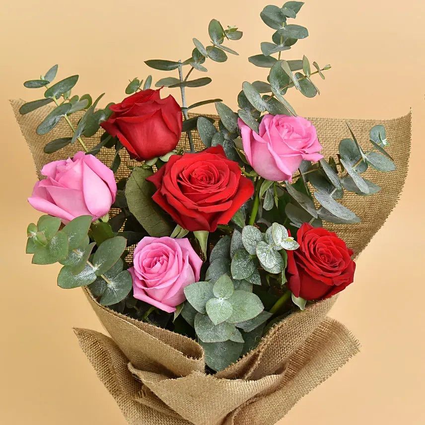 Beauty Bouquet: 3 Pink and 3 Red Roses