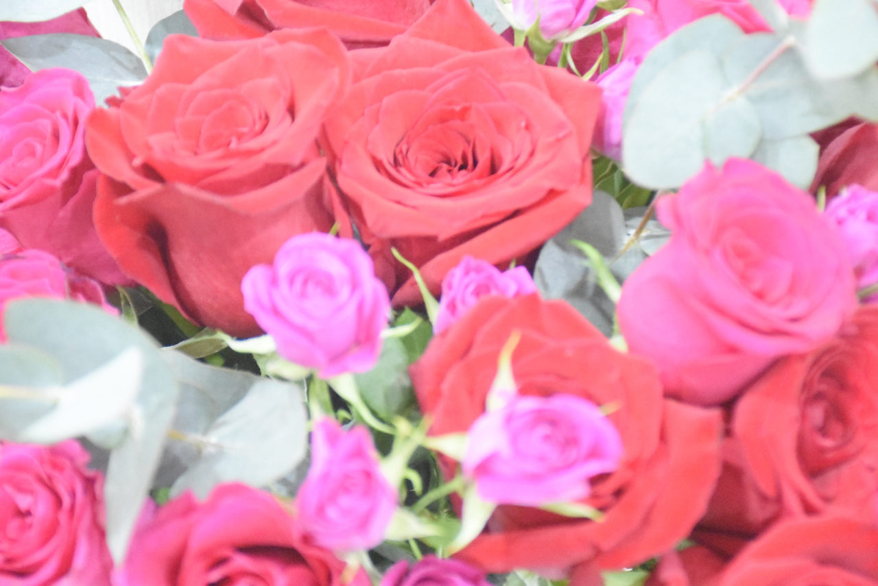 Classic Red and Pink Roses Bouquet