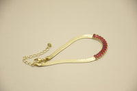 Chic Elegance: Contemporary 18K Gold-Plated Brass Bracelet