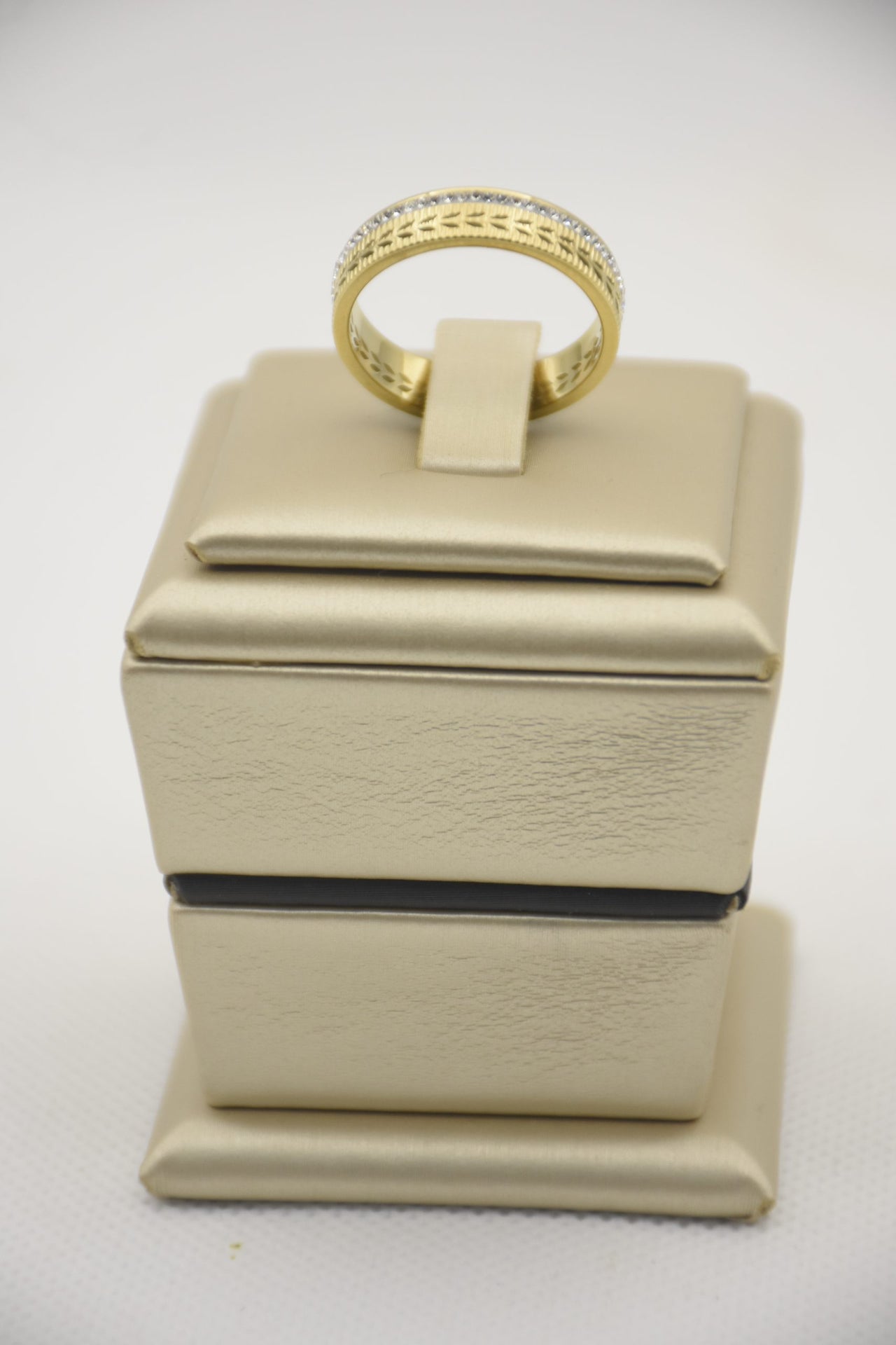 Stainless Steel Ring Gleaming in 14K Gold