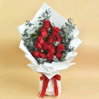 Bouquet of 15 red roses with eucalyptus