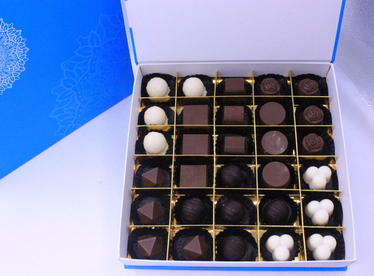 30 pcs assorted chocolates in gift box
