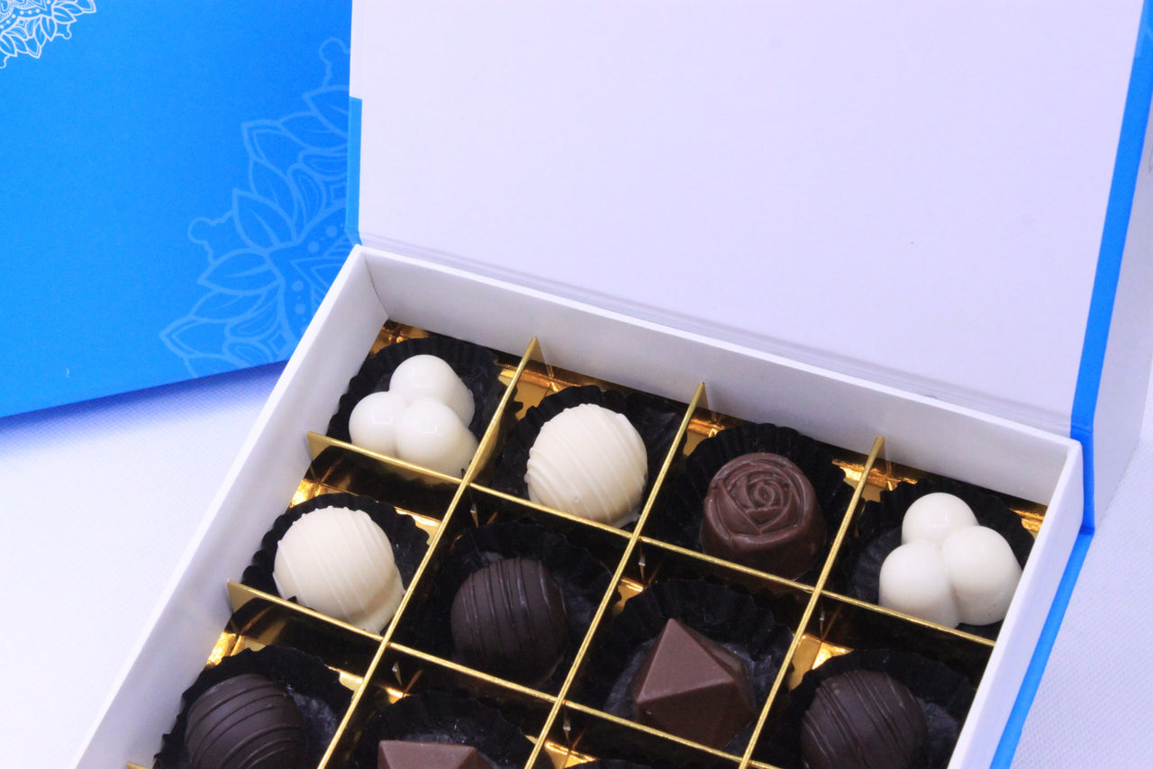 White & Dark Truffle Chocolate Box