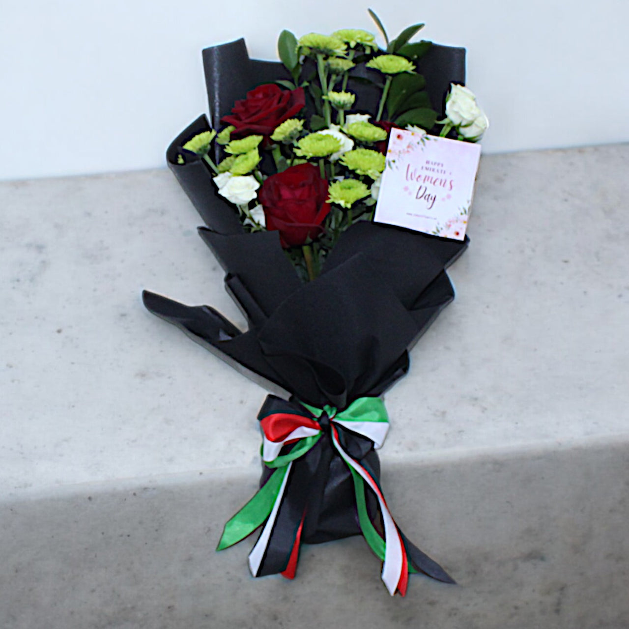 Red Roses and Chrysanthemums Bouquet