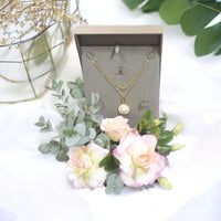 Elegant Bloom Box, Rose, Lisianthus, Jewelry Surprise