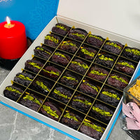 30 pcs Box- Premium Majdoul Gourmet Dates with Pistachio