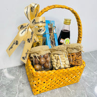 Vimto Drink & Nut Basket