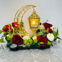 Elegant Floral Tray with Red Roses, LED Crescent Moon & Lush Greenery – Ramadan Decor