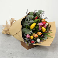 beautiful tulips bouquet