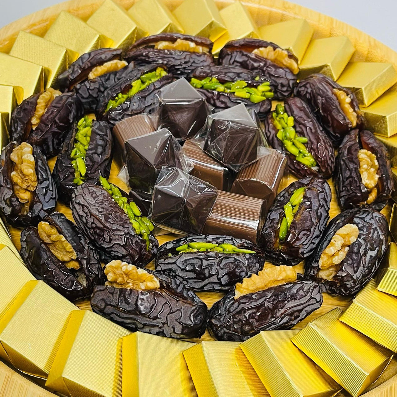 Ramadan Special Chocolate & Date Platter 2