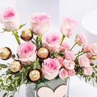 Pink Roses and Rochers Bouquet