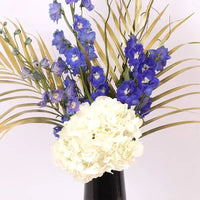 Heavenly Blooms: Flower Vase Arrangement