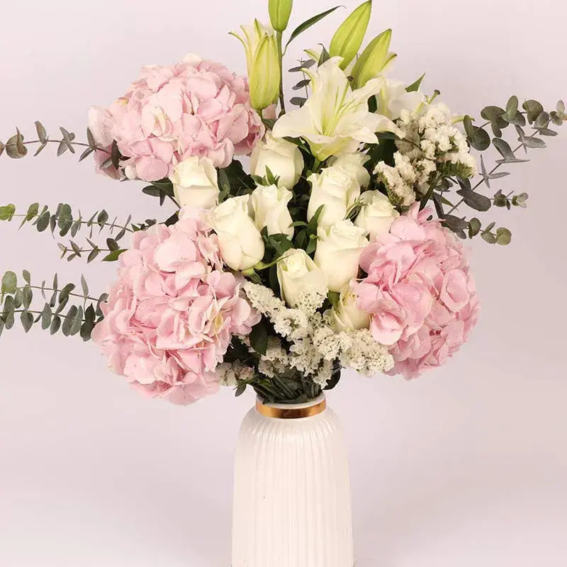 Floral Vase arrangement