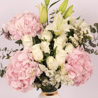 Floral Vase arrangement